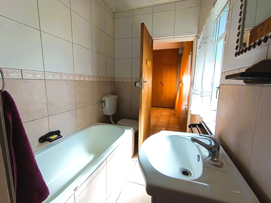 3 Bedroom Property for Sale in Uitsig Free State
